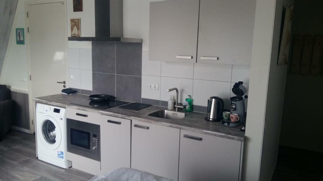 Appartementen De Helling 44 Heeg Exterior photo